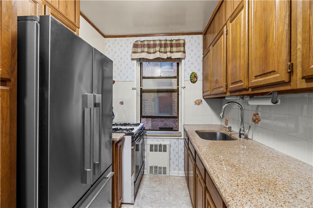 2465 Haring Street, Unit 4F Brooklyn, NY 11235 - Photo 15 of 28
