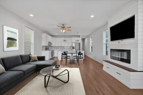 $574,900 | 3835 Dr Walter S Davis Boulevard, Nashville, TN 37209