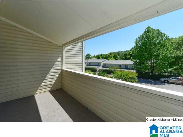 208 Running Brook Road Birmingham, AL 35226 - Photo 5 of 31
