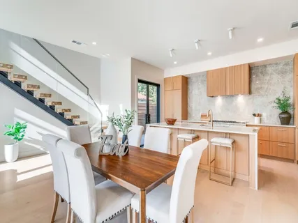 $1,475,000 | 1622 Sylvan Avenue, Dallas, TX 75208