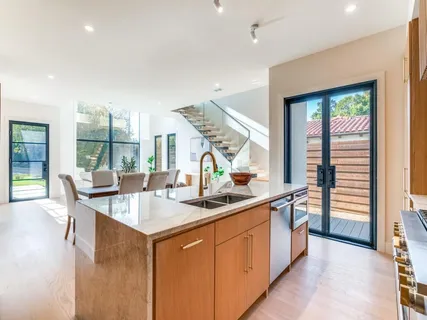 $1,475,000 | 1622 Sylvan Avenue, Dallas, TX 75208