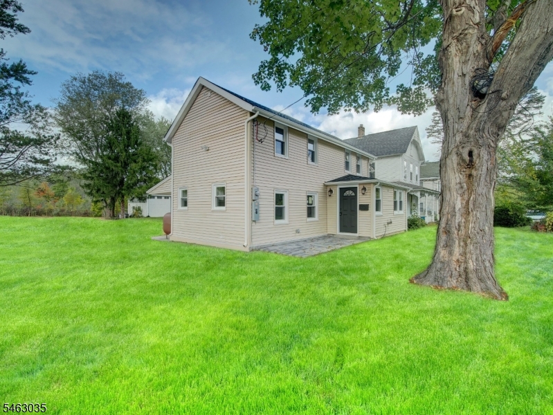17 Lock Street Washington, NJ 07882 - Photo 1 of 25 Gallery Image 1