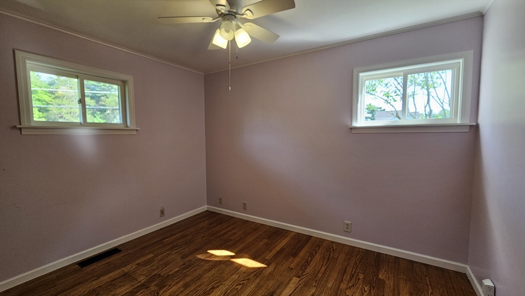 298 Ryan Road Northampton, MA 01062 - Photo 15 of 28 an empty room with a window