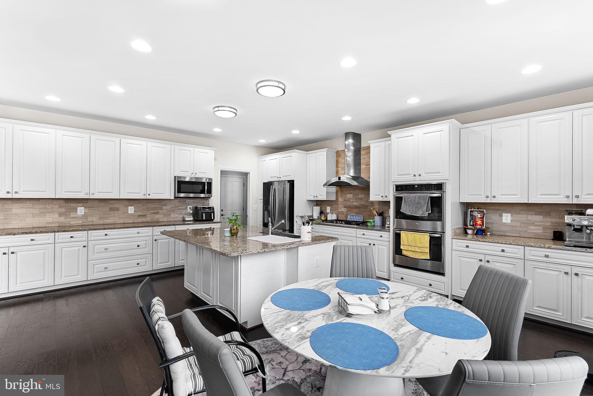 1010 Themis Street Southeast Leesburg, VA 20175 - Photo 25 of 64 Breakfast room