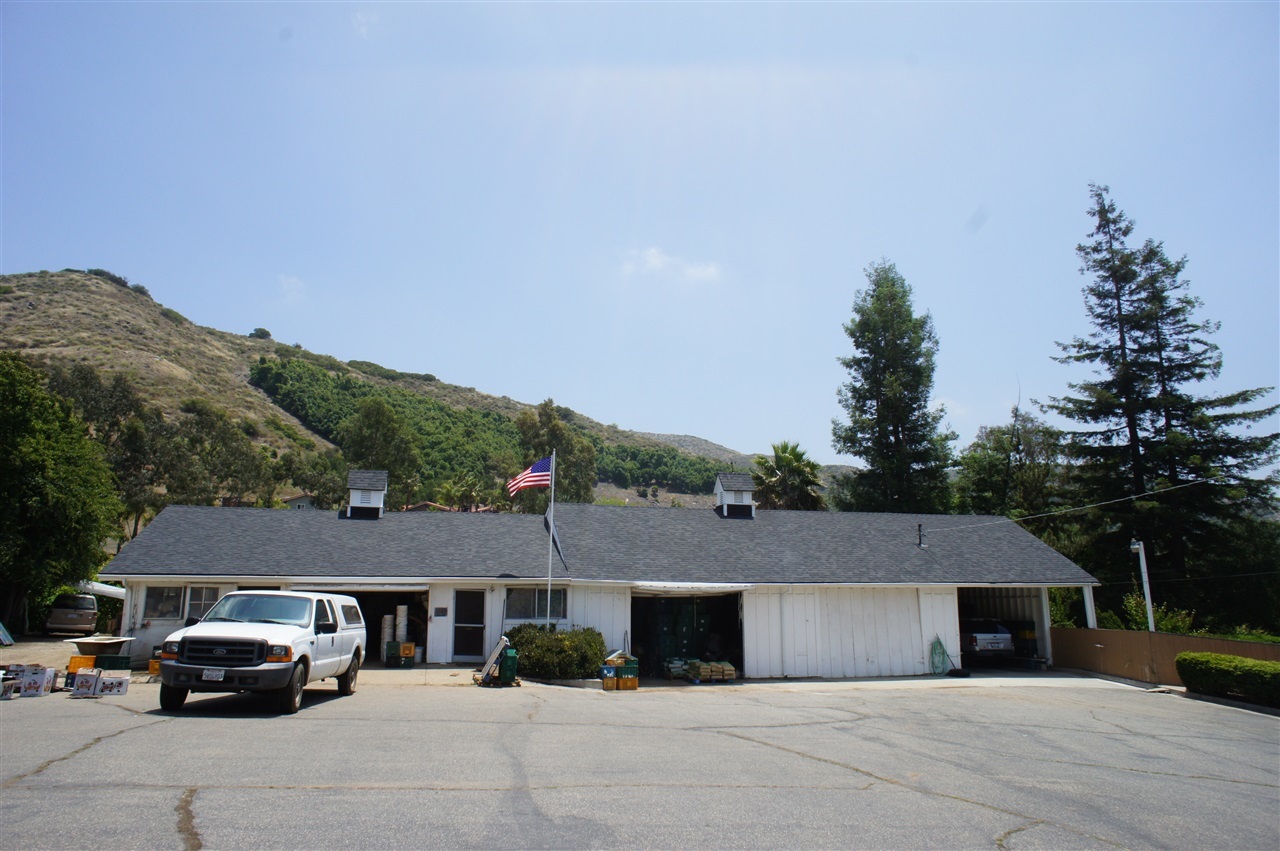 9109 Huntley Road Fallbrook, CA 92028 - Photo 11 of 22 Gallery Image 11