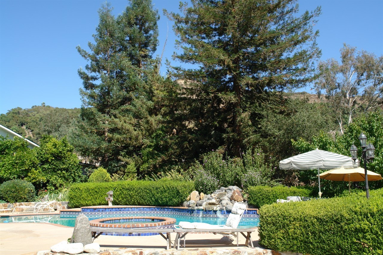 9109 Huntley Road Fallbrook, CA 92028 - Photo 8 of 22 Gallery Image 8