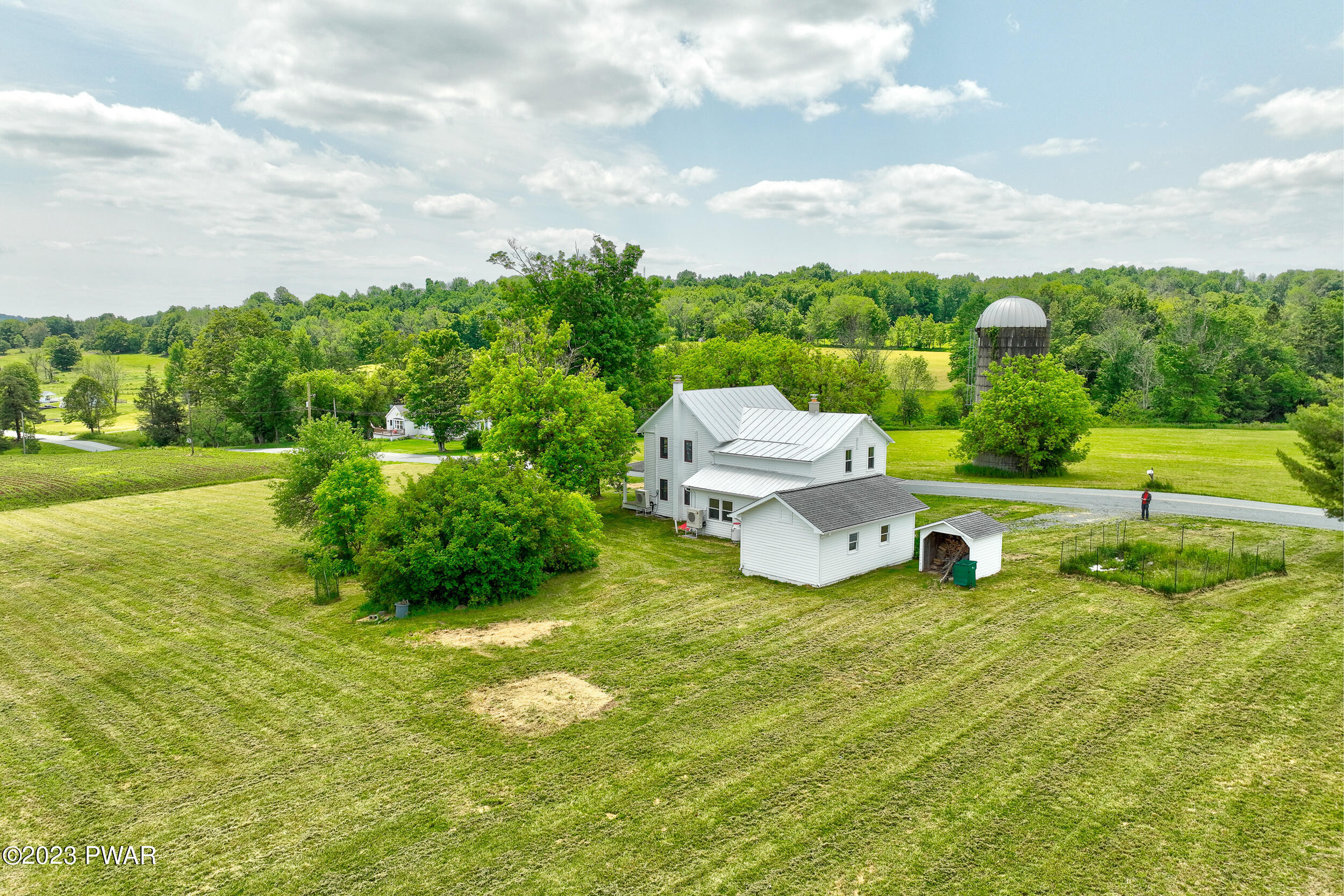 596 Boyds Mills Road Milanville, PA 18443 - Photo 8 of 34