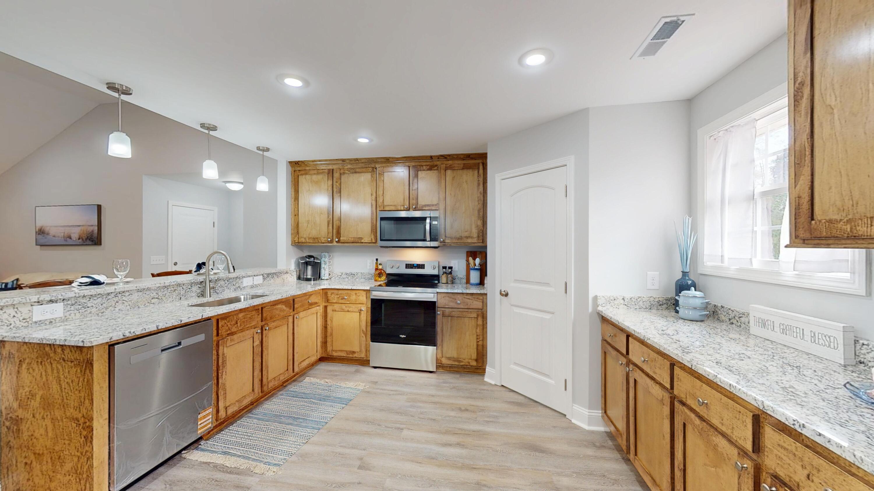 917 Perry Boulevard Sumter, SC 29154 - Photo 7 of 35 Gallery Image 7