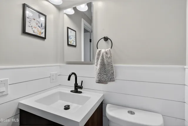 $434,900 | 23 Northcrest Drive, Clifton Park, NY 12065