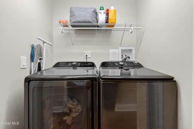 $434,900 | 23 Northcrest Drive, Clifton Park, NY 12065