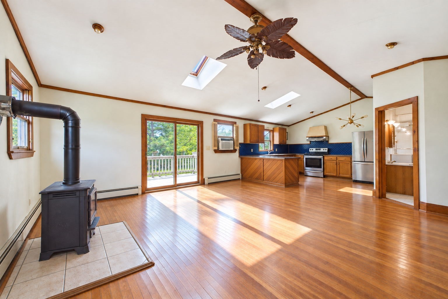 9 Reservation Road Fairhaven, MA 02719 - Photo 7 of 25 Gallery Image 7