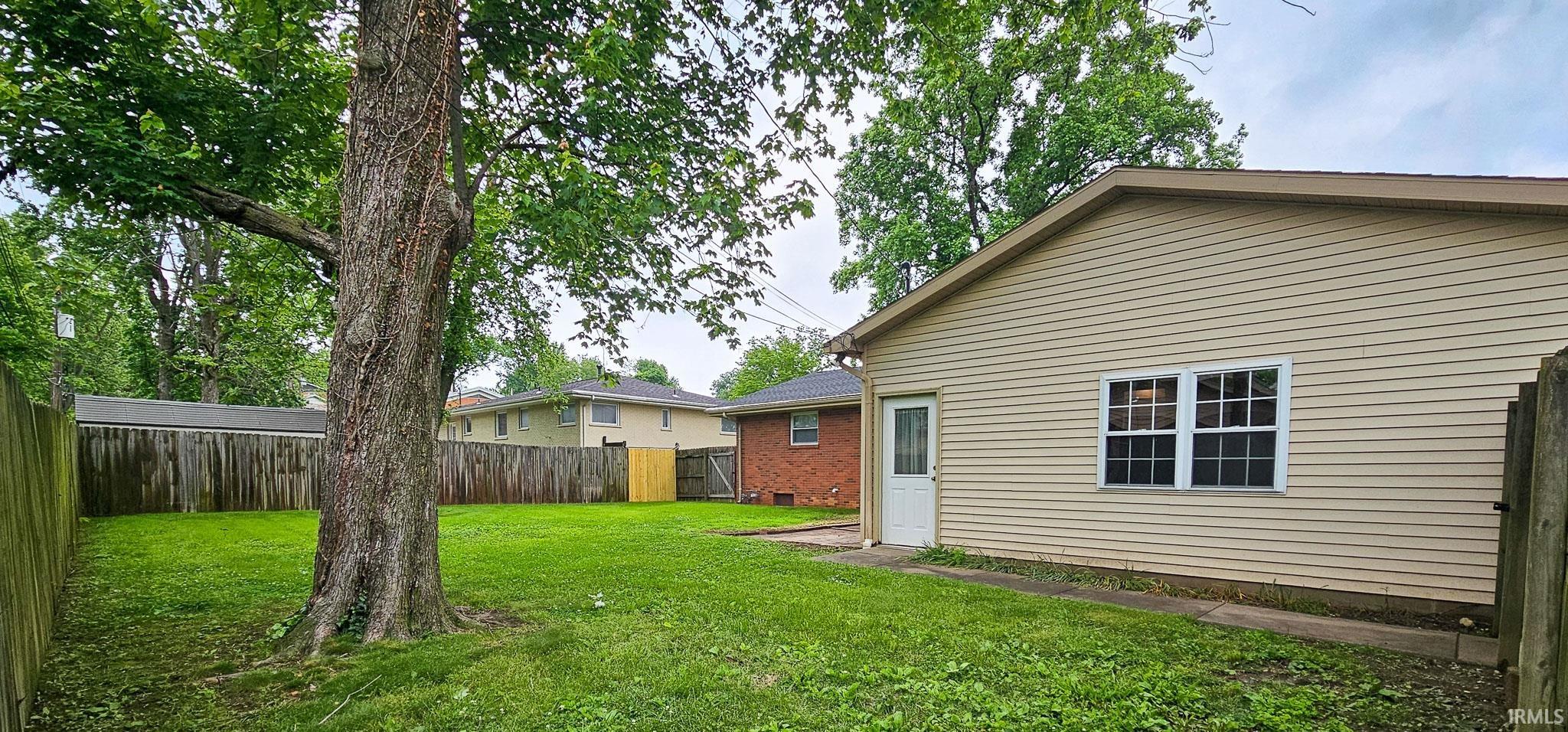 5500 Walsh Road Evansville, IN 47711 - Photo 27 of 33 Gallery Image 27