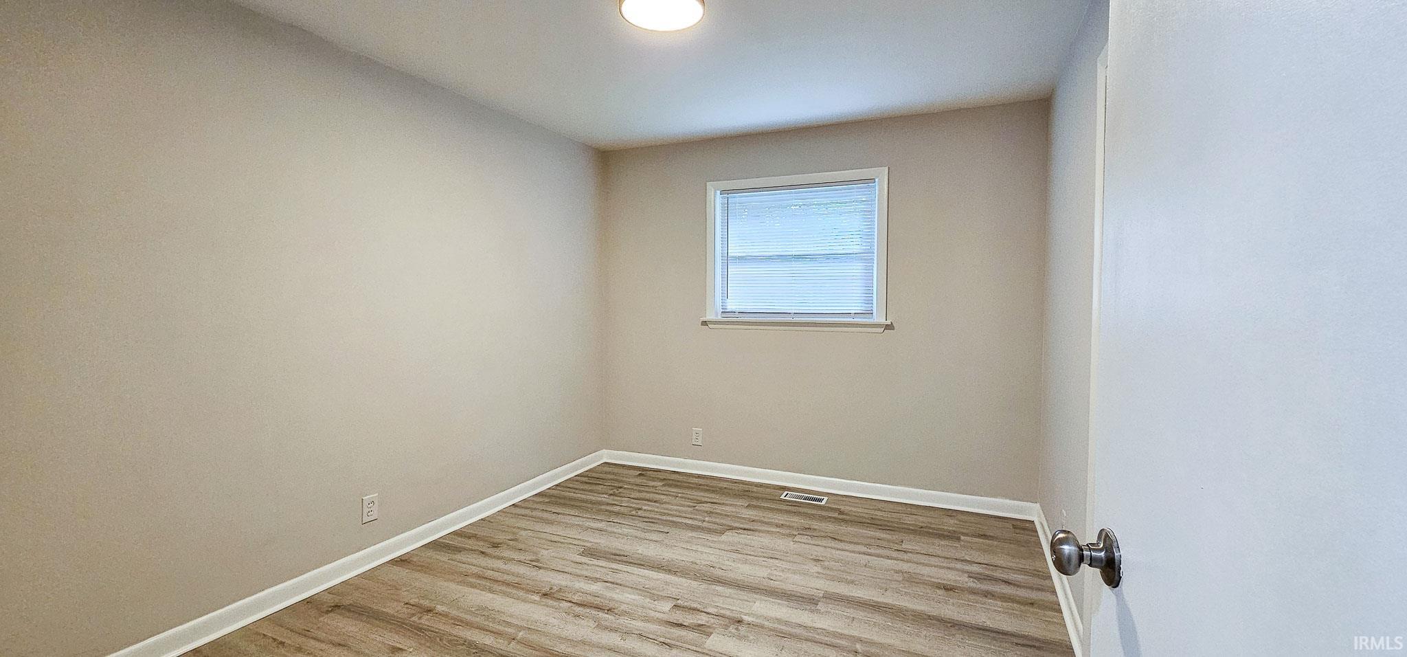 5500 Walsh Road Evansville, IN 47711 - Photo 9 of 33 Gallery Image 9
