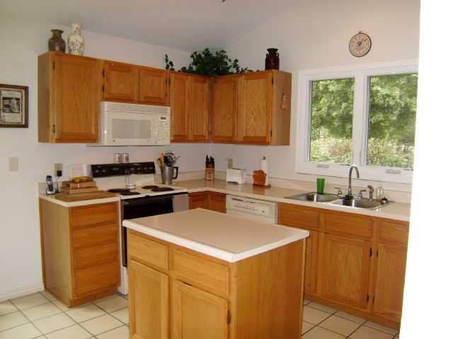 7607 Meadow Ridge Drive Fishers, IN 46038 - Photo 2 of 11 Gallery Image 2
