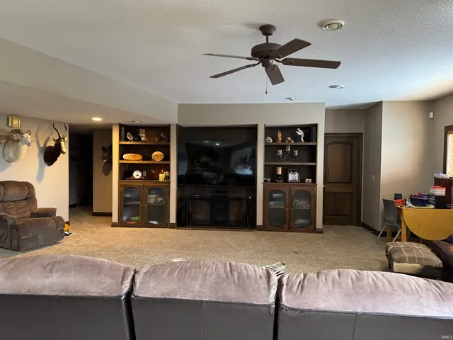 $1,635,000 | 5533 Ambers Road, Urbana, IN 46990