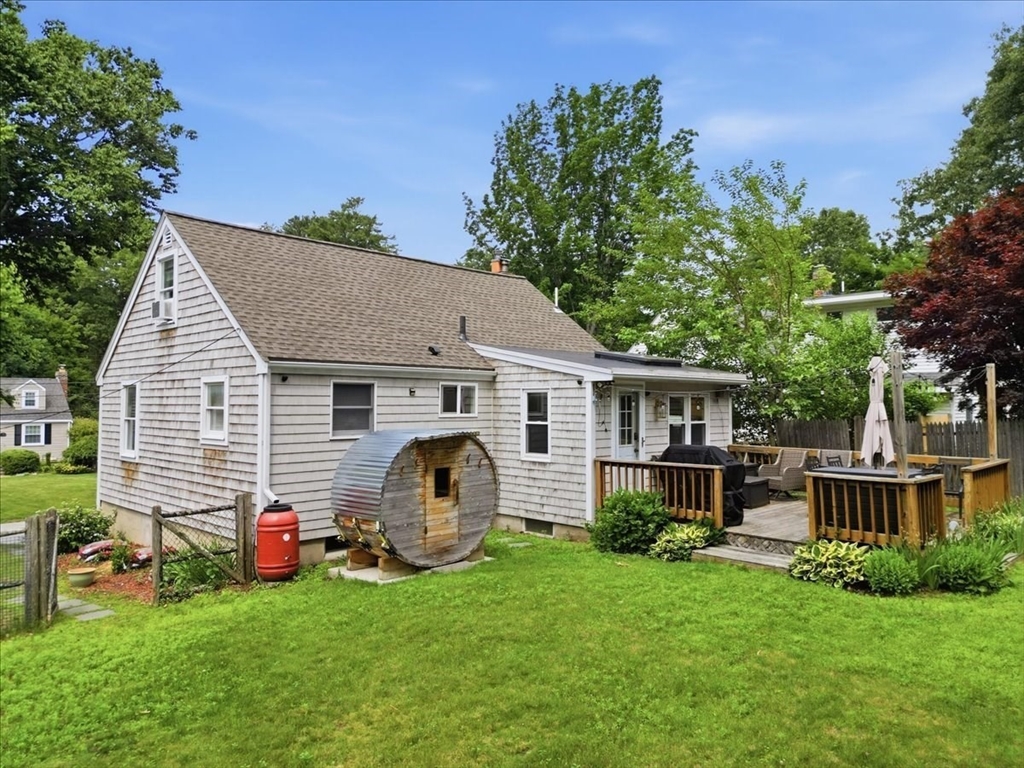 104 Higgins Road Framingham, MA 01701 - Photo 7 of 35