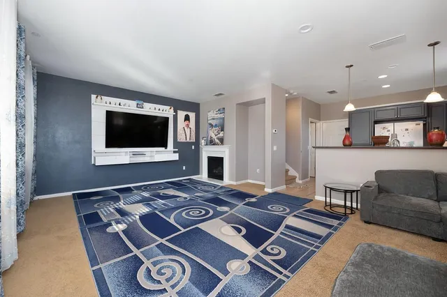 $479,900 | 301 Blossom Rock Lane, Unit 53, Folsom, CA 95630