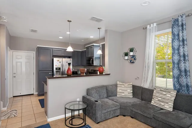 $479,900 | 301 Blossom Rock Lane, Unit 53, Folsom, CA 95630