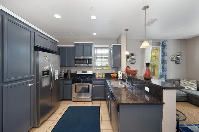 $479,900 | 301 Blossom Rock Lane, Unit 53, Folsom, CA 95630