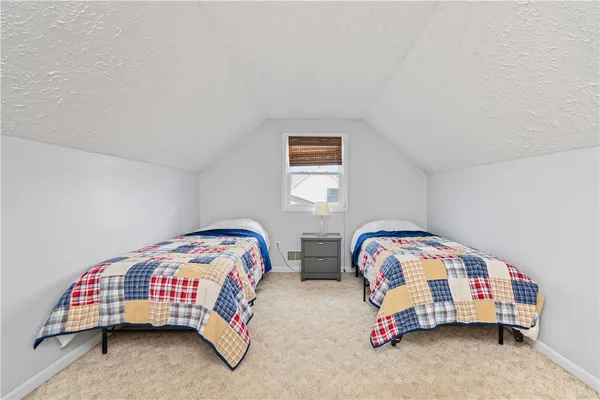 $199,900 | 87 Chiswick Drive, Riga, NY 14428