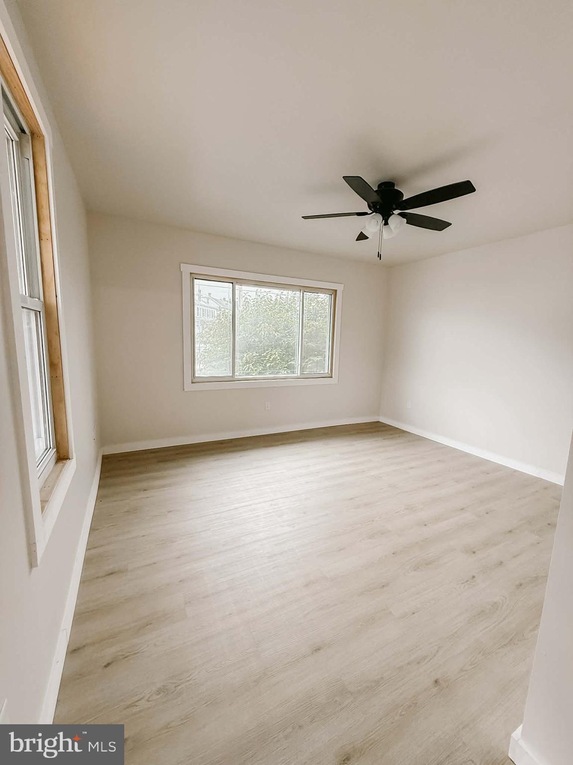 119 South Walnut Street Lewistown, PA 17044 - Photo 9 of 29 an empty room with a window