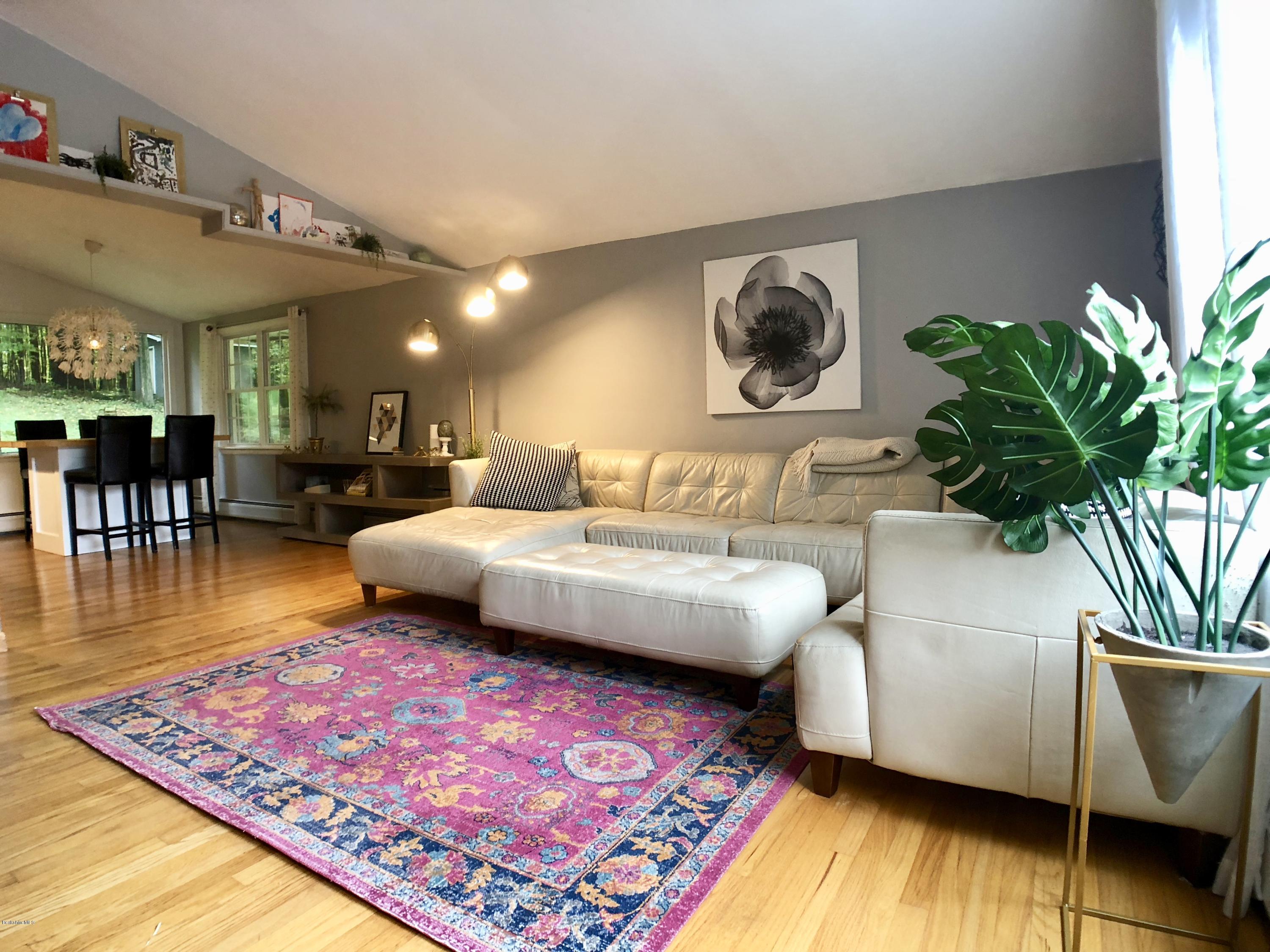75 New Lenox Road Lenox, MA 01240 - Photo 8 of 33 Living Room