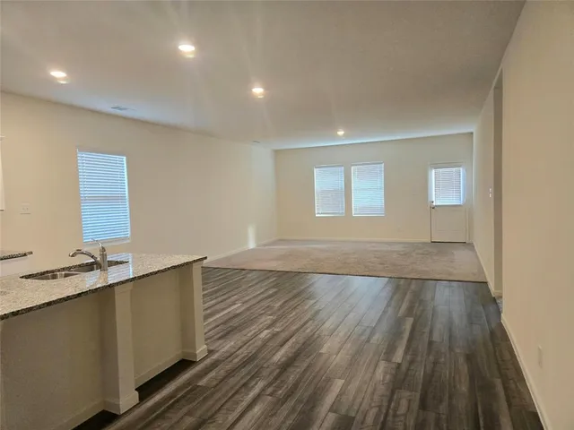 a view of kitchen and breakfast area