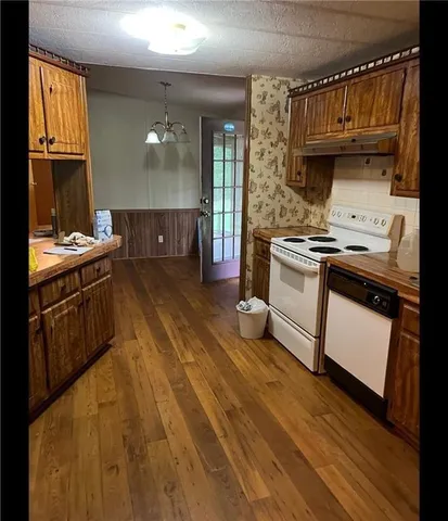 $175,000 | 85 Honeysuckle Drive Southwest, Cartersville, GA 30120