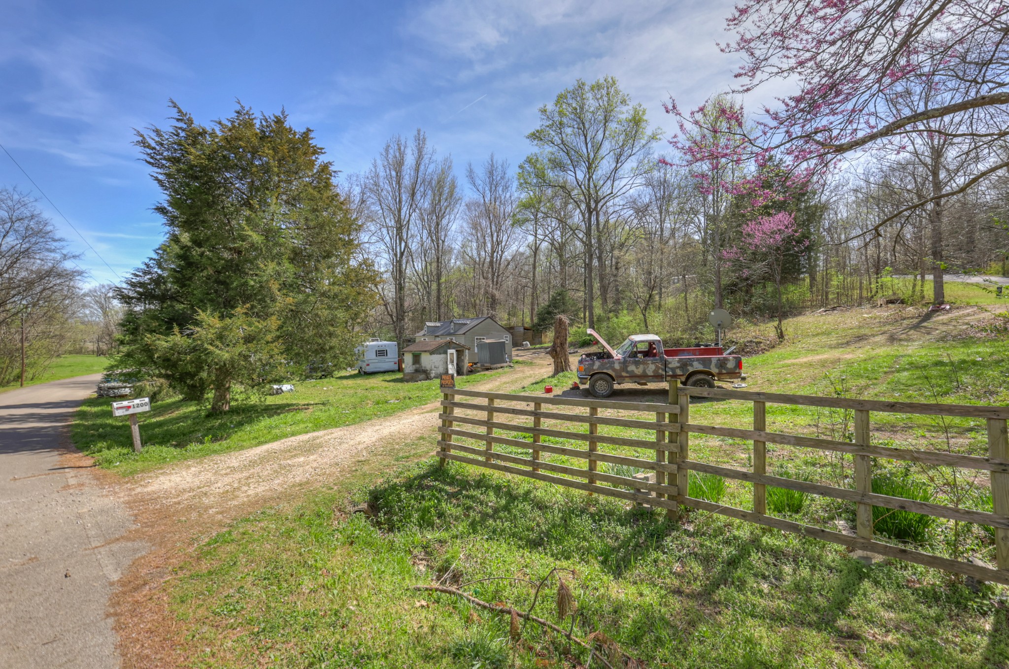 1200 Bloom Landing Road Charlotte, TN 37036 - Photo 5 of 29