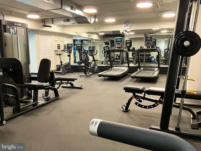 $895,000 | 700 New Hampshire Avenue Northwest, Unit 116, Washington, DC 20037