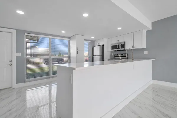 $995,000 | 708-710 Northeast 23rd Avenue, Pompano Beach, FL 33062