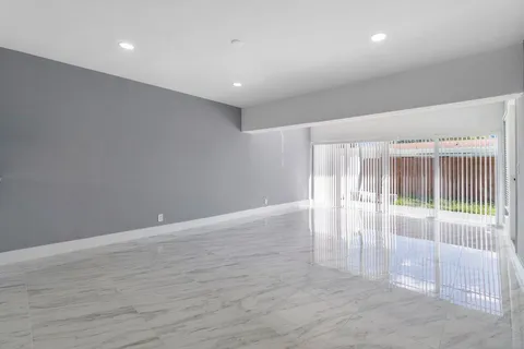 $1,100,000 | 708-710 Northeast 23rd Avenue, Pompano Beach, FL 33062