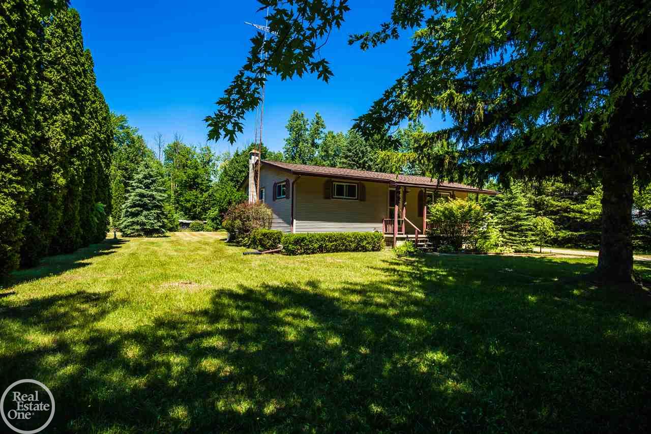 7059 Gardner Line Road Lexington, MI 48450 - Photo 9 of 32 31353153-8.JPG