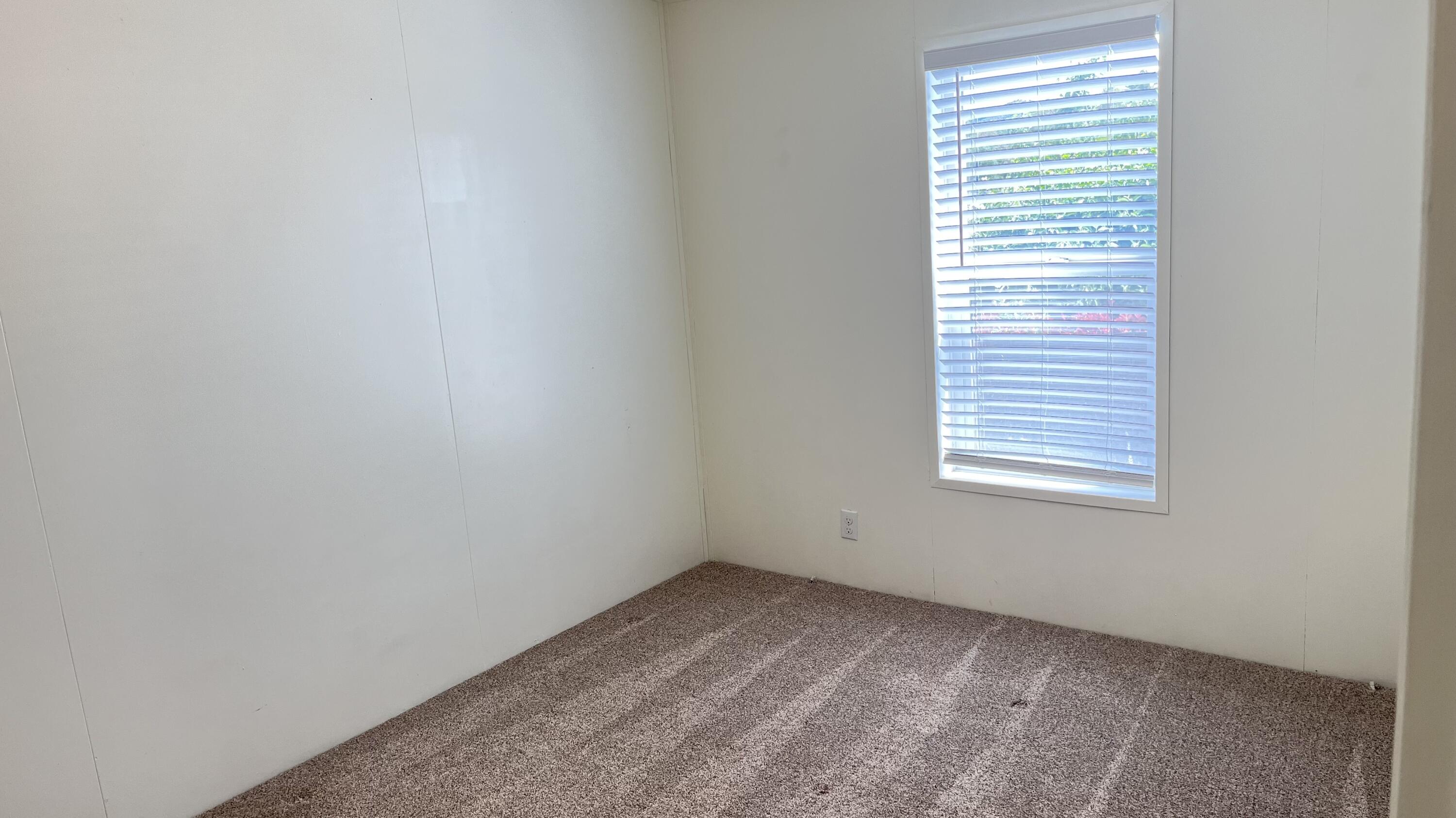 8401 Old Stage Road, Unit 27 Central Point, OR 97502 - Photo 28 of 41 IMG_6857