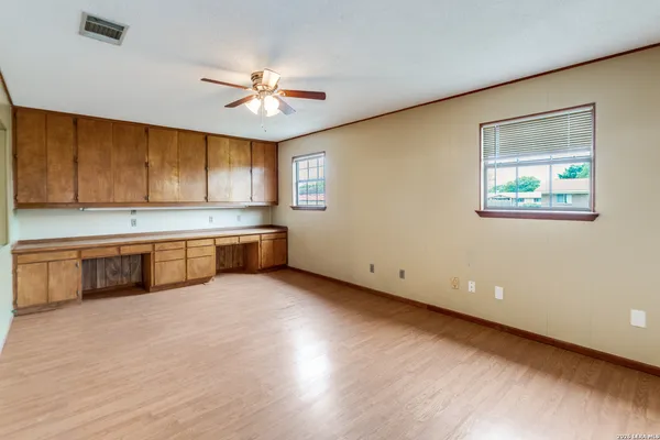 $1,500 | 146 Trail Wood, New Braunfels, TX 78130
