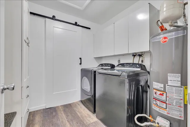 $1,800 | 1802 Edmund Avenue Northeast, Unit 1802, Roanoke, VA 24012