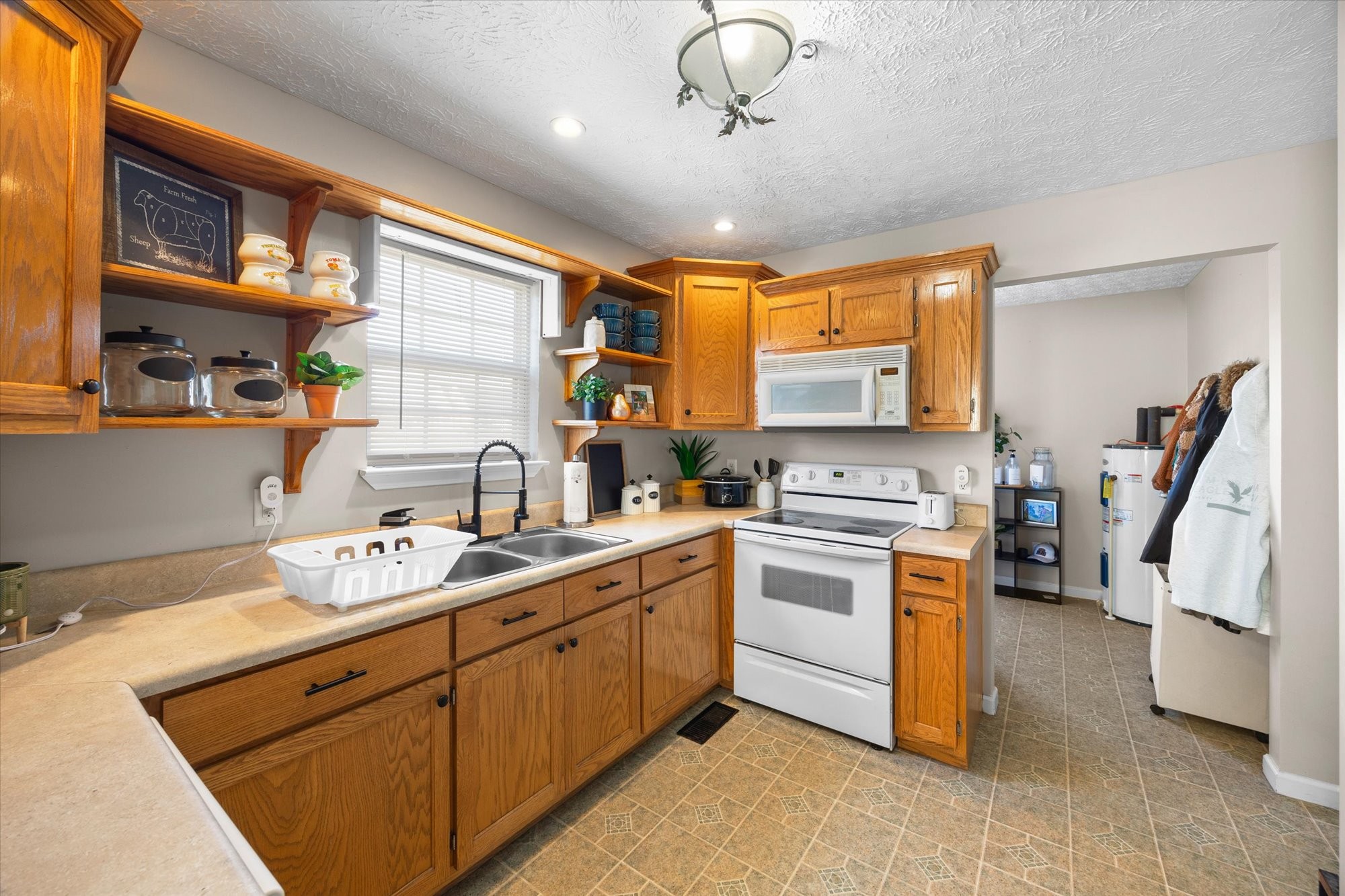 5875 Patterson Road Smithville, TN 37166 - Photo 6 of 42 Gallery Image 6