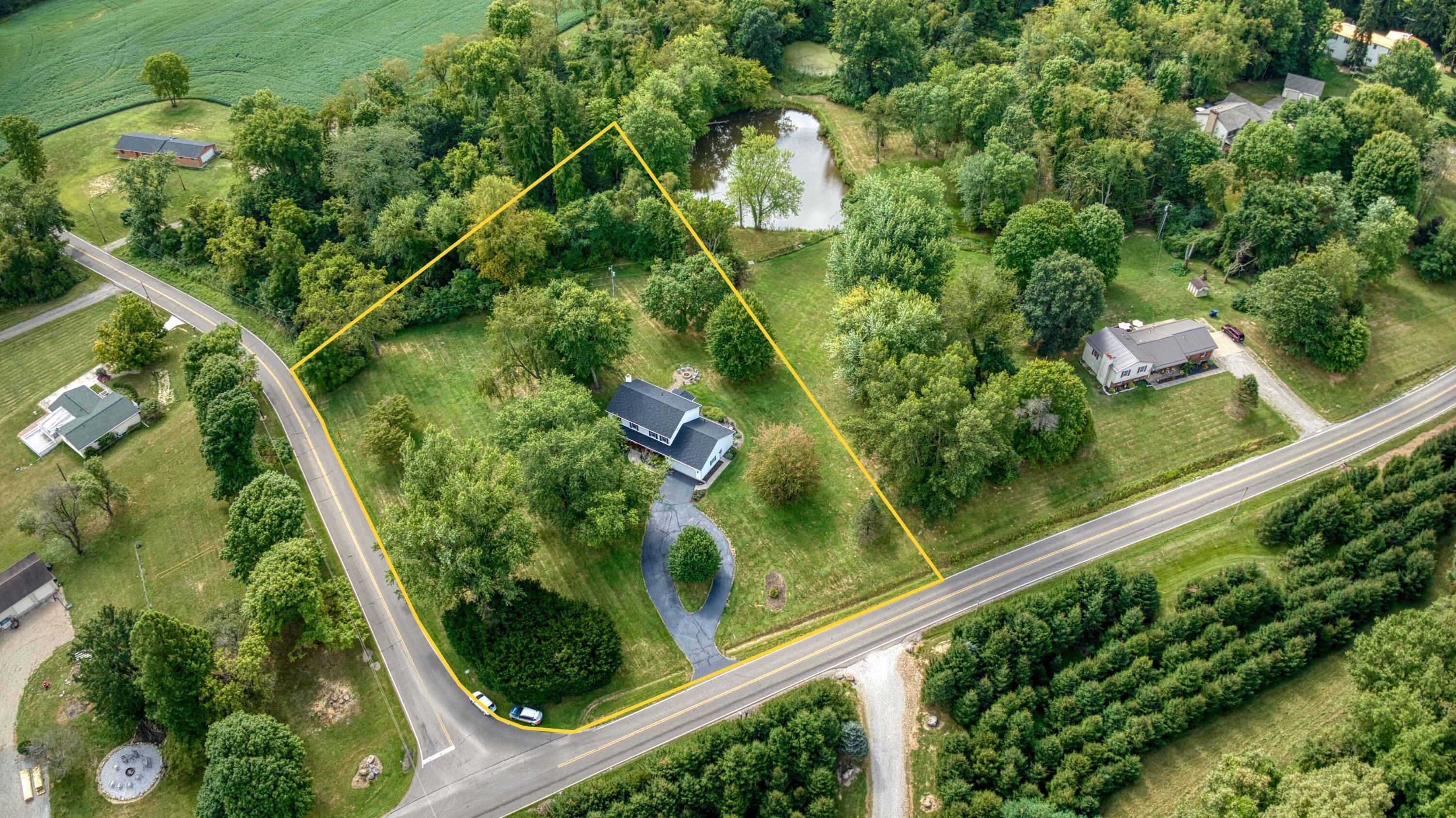 1550 Swans Road Northeast Newark, OH 43055 - Photo 6 of 65 Aerial with Boundary Lines (Overhead)