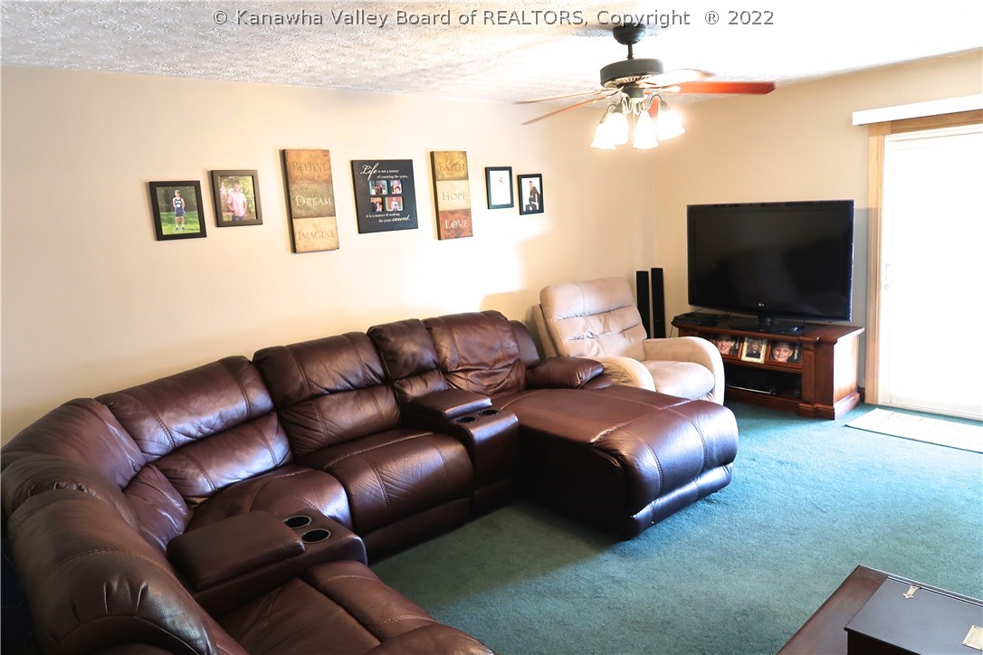 2447 Balls Branch Road Culloden, WV 25510 - Photo 12 of 26 Gallery Image 12