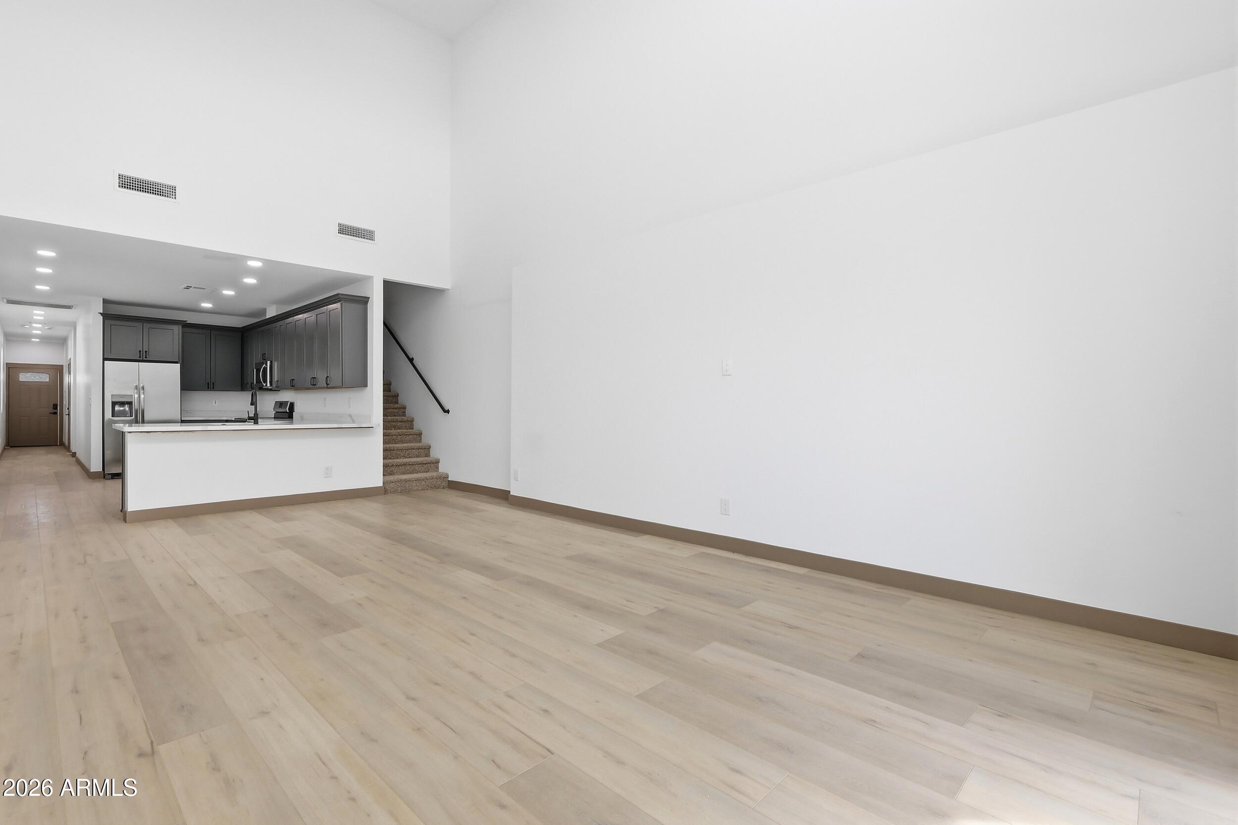 2813 East Trumbull Road, Unit 1 Phoenix, AZ 85040 - Photo 16 of 32 16_927a8cb1-d654-4b51-bcda-e23a28cead78