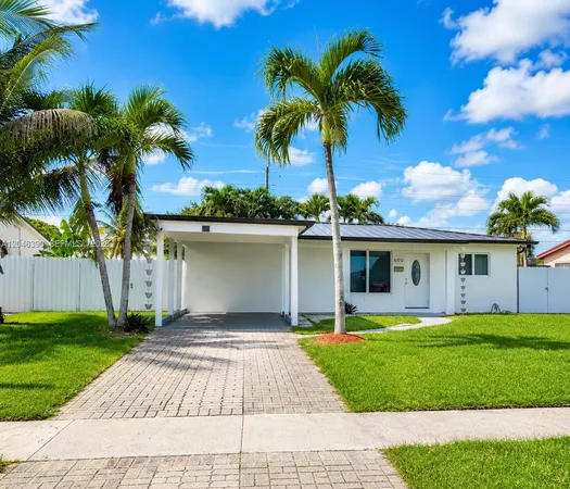 $3,300 | 600 North 70th Terrace, Hollywood, FL 33024