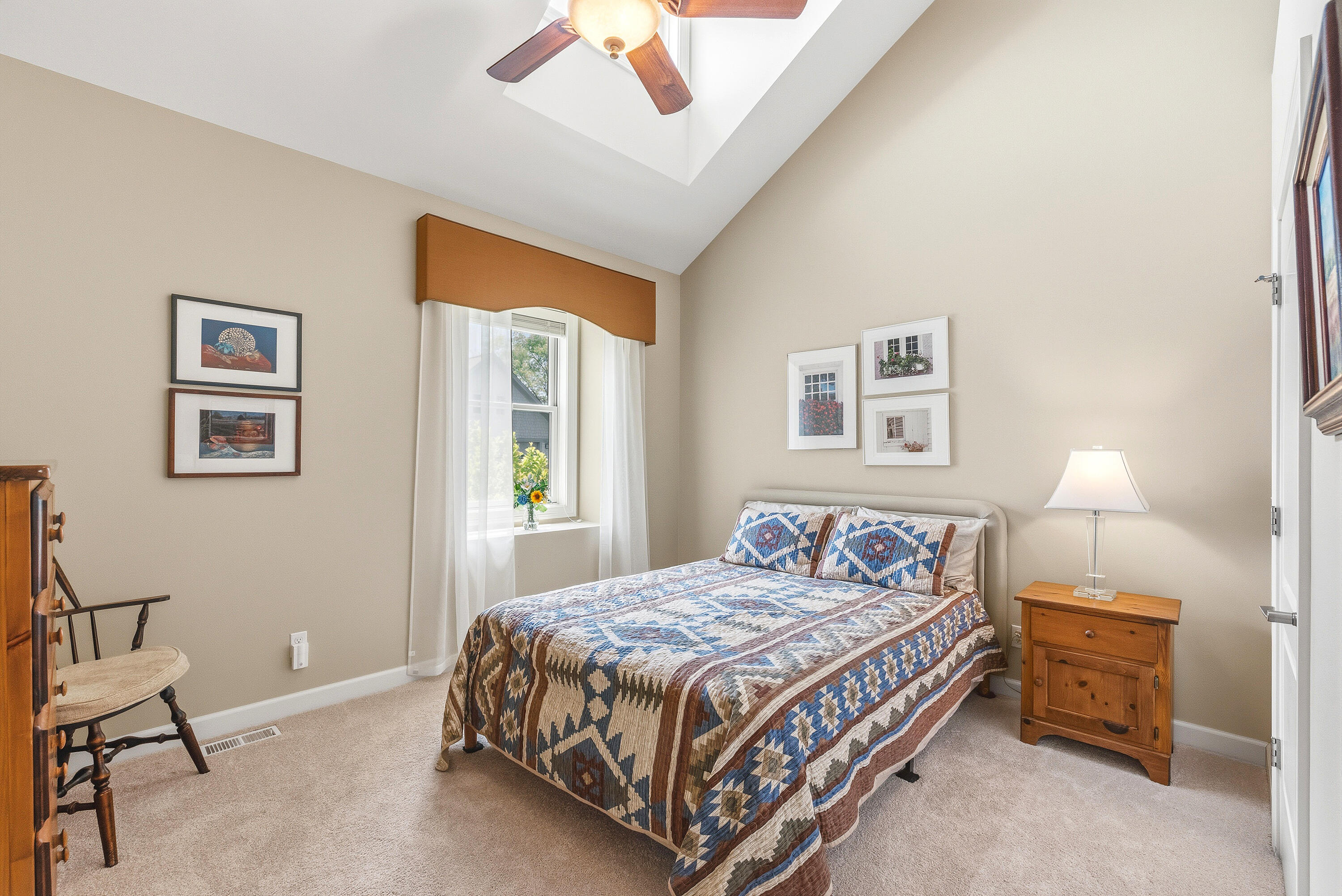 N73-w13623 Claas Road, Unit R4 Menomonee Falls, WI 53051 - Photo 19 of 42 2nd Bedroom