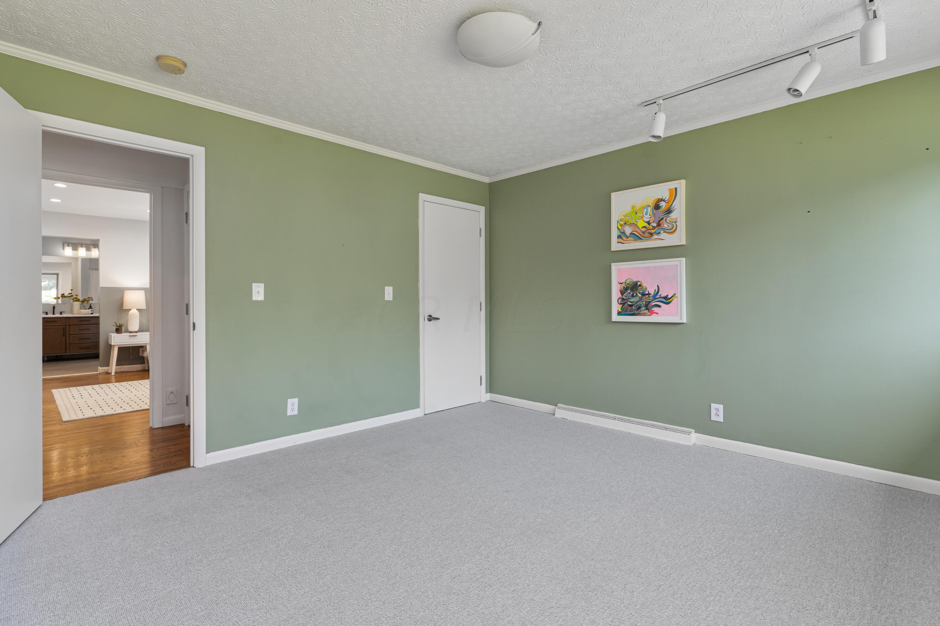 1825 Snouffer Road Columbus, OH 43085 - Photo 29 of 50 1825 Snouffer_MLS_29