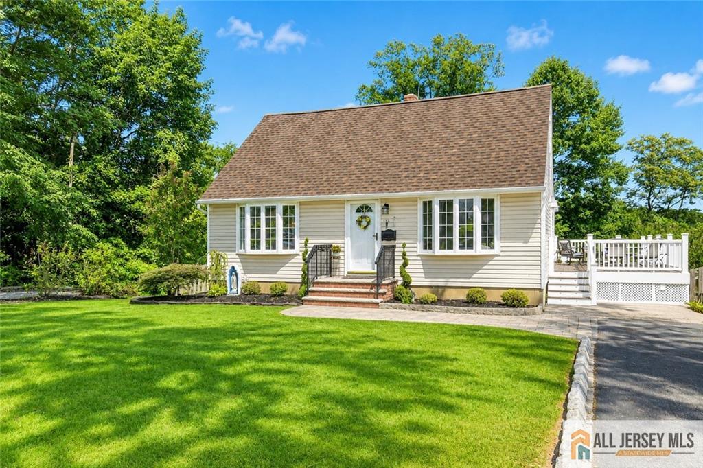 112 Tunison Road New Brunswick, NJ 08901 - Photo 3 of 55 Gallery Image 3