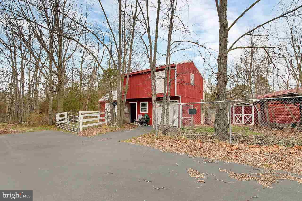 490 Marsh Creek Road Gettysburg, PA 17325 - Photo 30 of 36