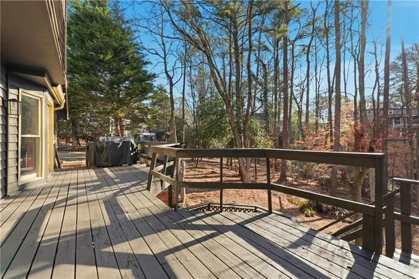 $625,000 | 600 Branch Valley Court, Roswell, GA 30076