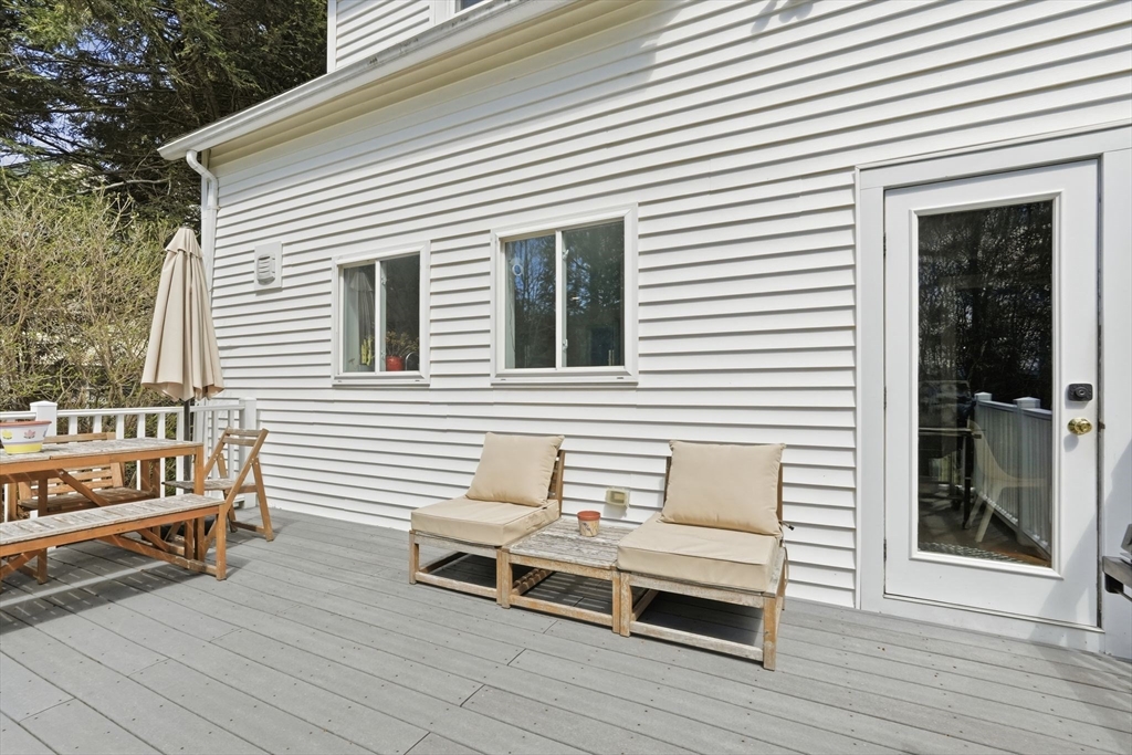 35 Taylor Street Amherst, MA 01002 - Photo 14 of 42