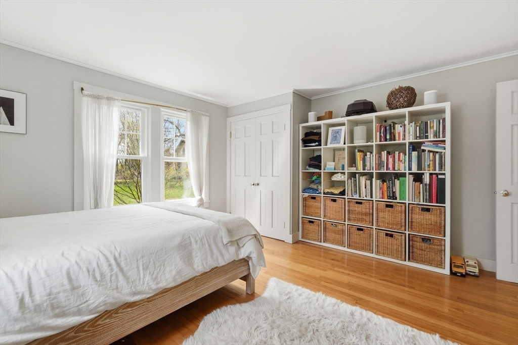 35 Taylor Street Amherst, MA 01002 - Photo 20 of 42