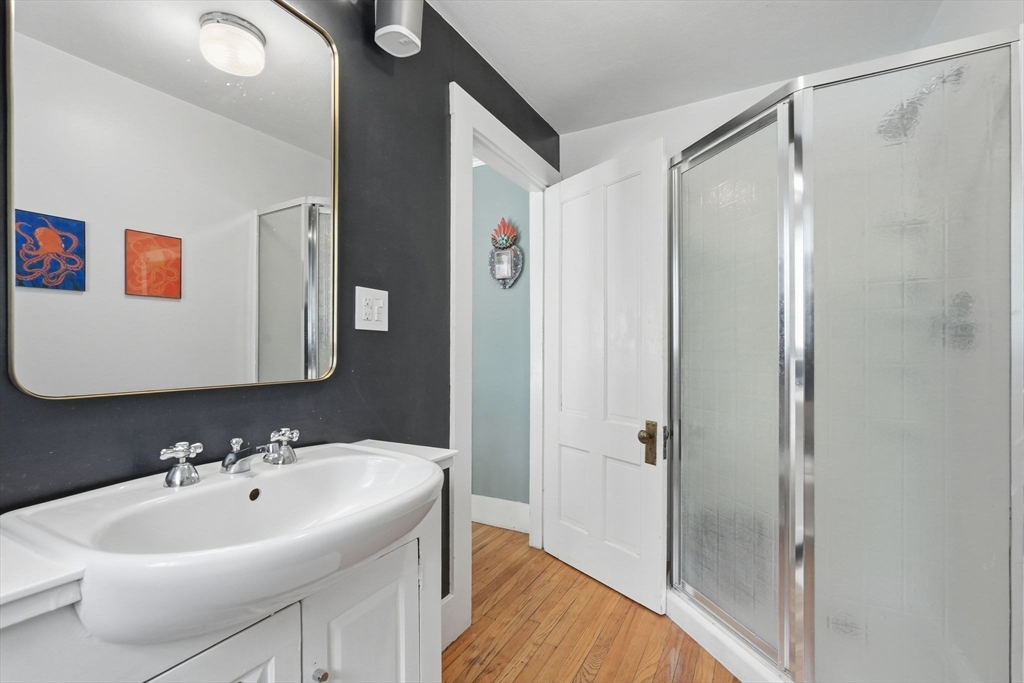 35 Taylor Street Amherst, MA 01002 - Photo 21 of 42
