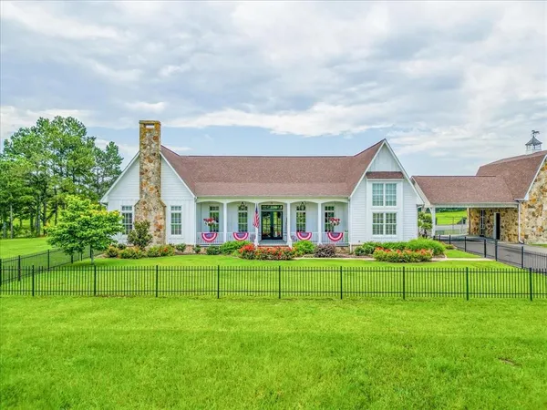 $1,995,000 | 548 County Road 3201, Sulphur Springs, TX 75482